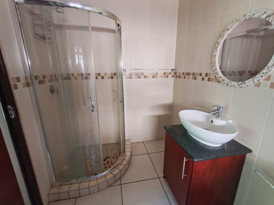 To Let 2 Bedroom Property for Rent in Waterberry Estate North West